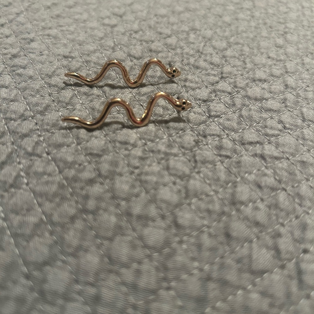 SHEIN Gold Serpent Earrings